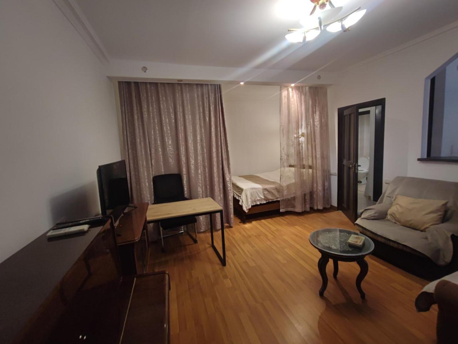 Apartments On Sayat-Nova 14 Yerevan Exterior foto