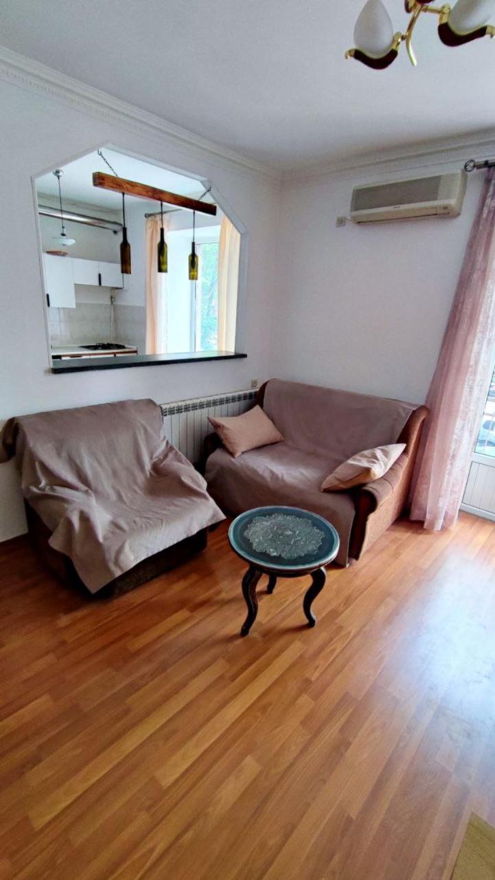 Apartments On Sayat-Nova 14 Yerevan Exterior foto