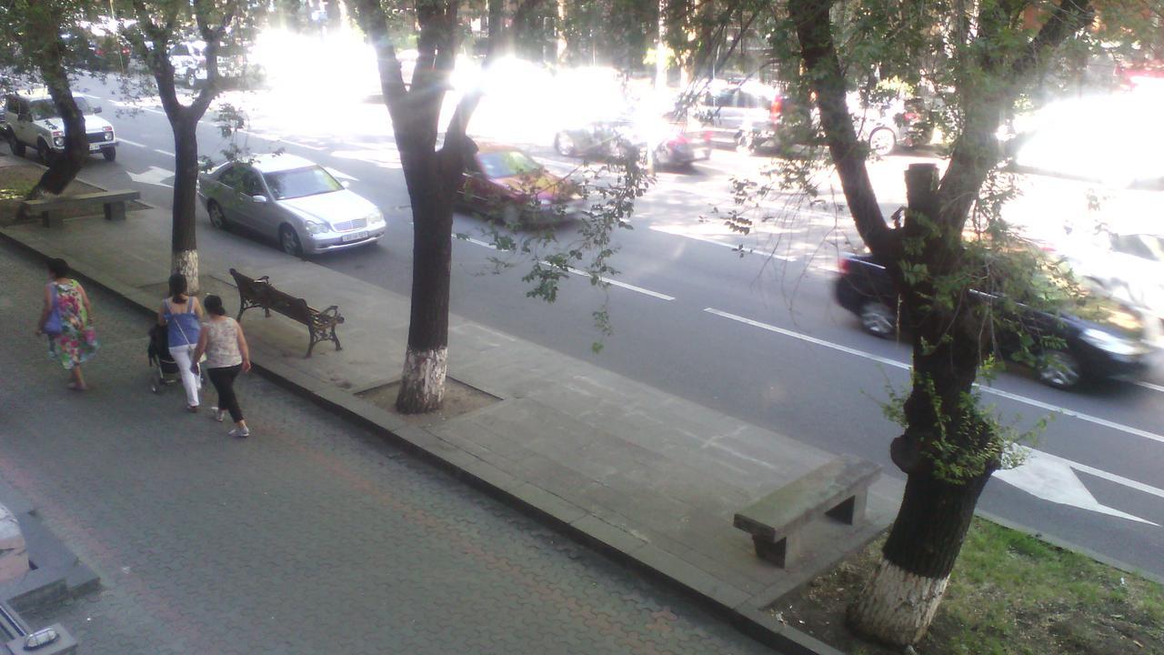 Apartments On Sayat-Nova 14 Yerevan Exterior foto